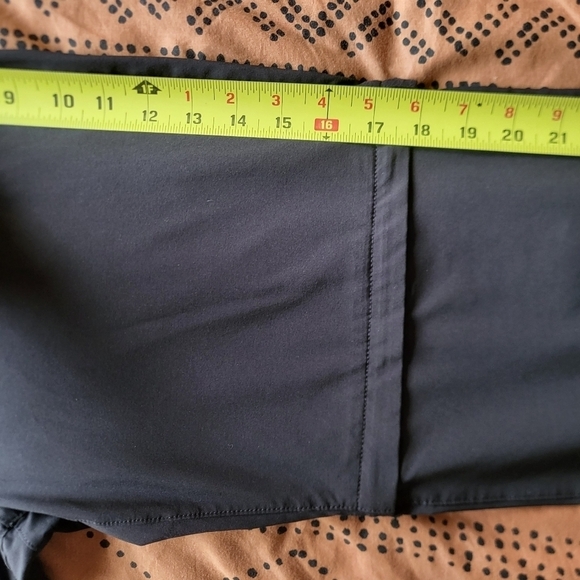 EUC Eddie Bauer Black Convertible Hiking Camping Short Capri Women 6 - Picture 13 of 13